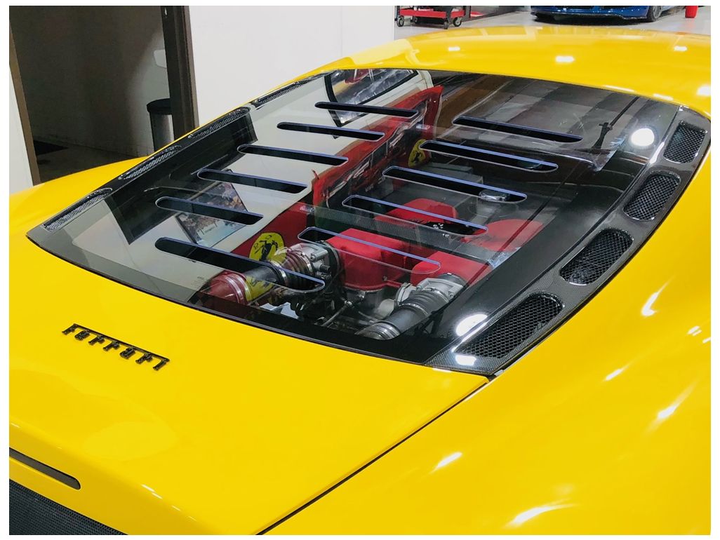 Vented Ferrari Polycarbonate Rear Screens